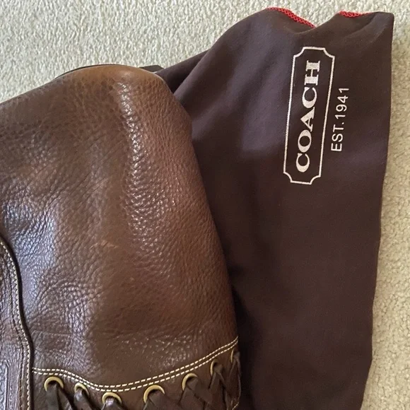 Coach Vintage Laced Up Authentic brown leather bag in dark walnut color - Picture 2 of 7